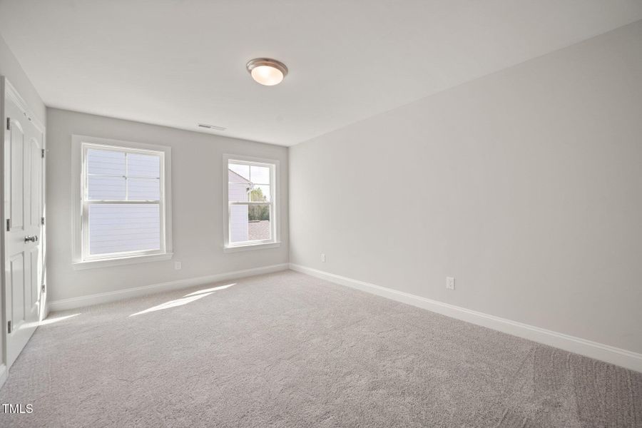 35-web-or-mls-DSC_1080 35-web-or-mls-DSC_1080