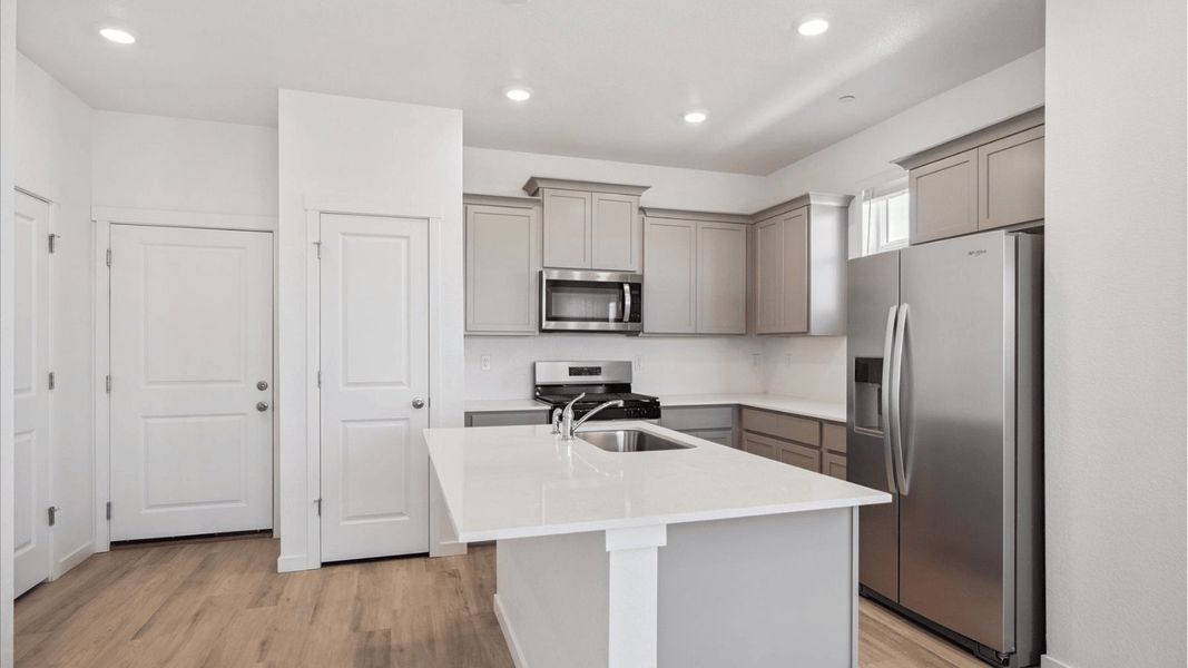 Furnished interior view inside a new home in Settlers Crossing, Commerce City (Image 6).