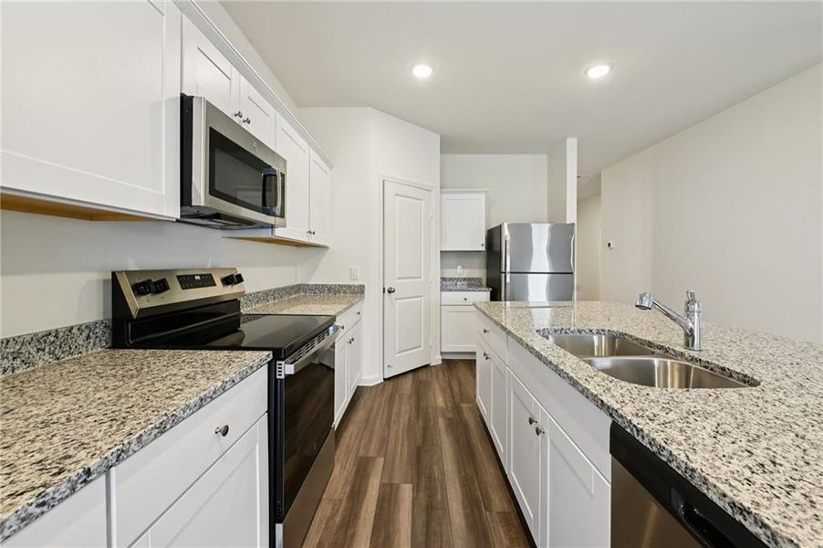 Furnished interior view inside a new home in Crescent Pointe, Carrollton (Image 13).