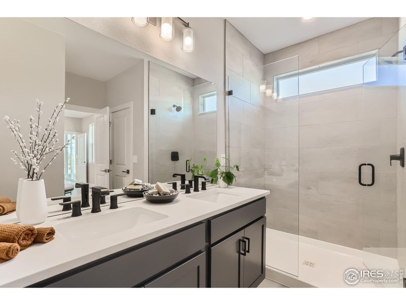 Furnished interior view inside a new home in Country Club Reserve, Fort Collins (Image 8). Furnished interior view inside a new home in Country Club Reserve, Fort Collins (Image 8).