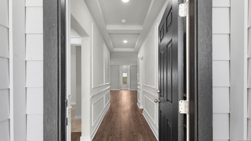 Spacious, unfurnished interior of a new home in Westridge, San Antonio (Image 22). Spacious, unfurnished interior of a new home in Westridge, San Antonio (Image 22).