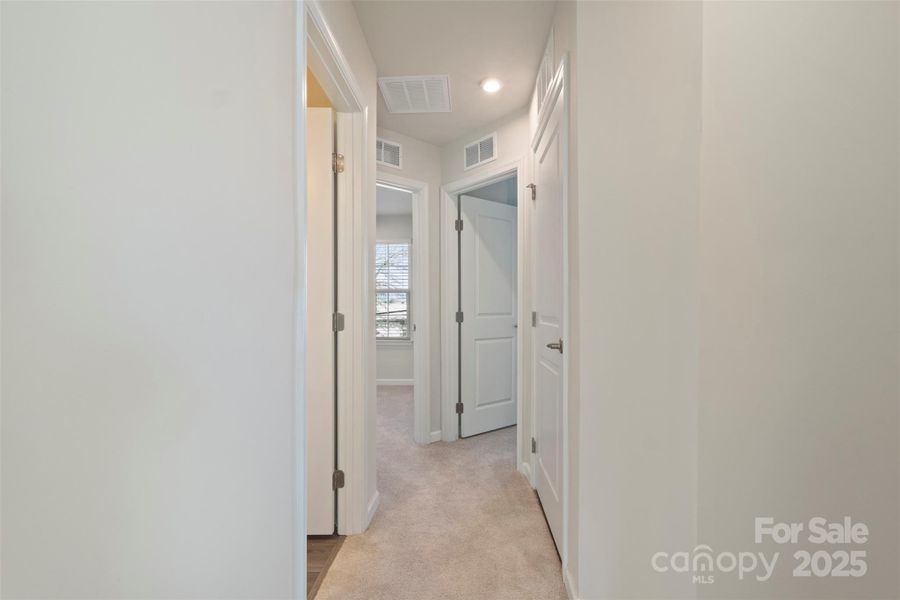 Spacious, unfurnished interior of a new home in , Gastonia (Image 24).