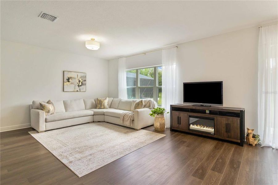 Furnished interior view inside a new home in , Sarasota (Image 4).