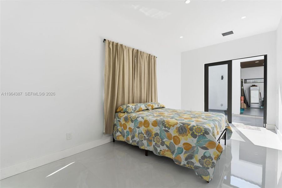 Furnished interior view inside a new home in , Clewiston (Image 3).