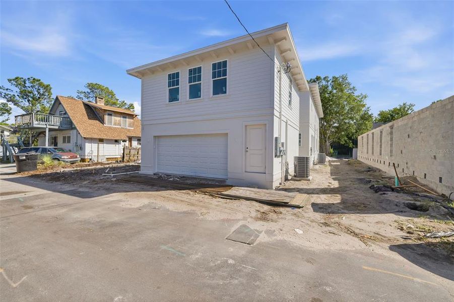 Image 21 of a home in .