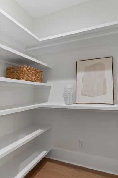 Image 71 of a home in .