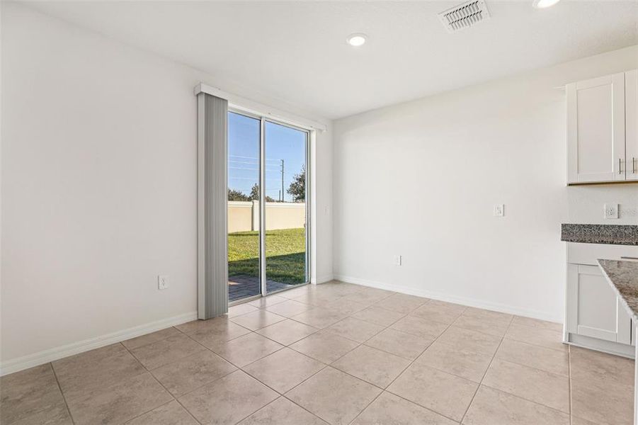 Spacious, unfurnished interior of a new home in Lawson Dunes - Signature Series, Haines City (Image 33). Spacious, unfurnished interior of a new home in Lawson Dunes - Signature Series, Haines City (Image 33).