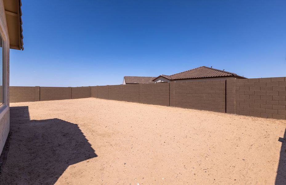 Exterior details and patio area of a home in El Rancho Santa Rosa, Maricopa (Image 20).
