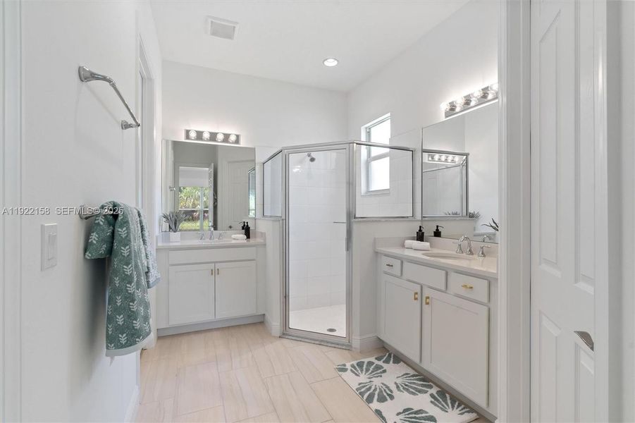 Furnished interior view inside a new home in PGA Village Verano, Port St. Lucie (Image 9).