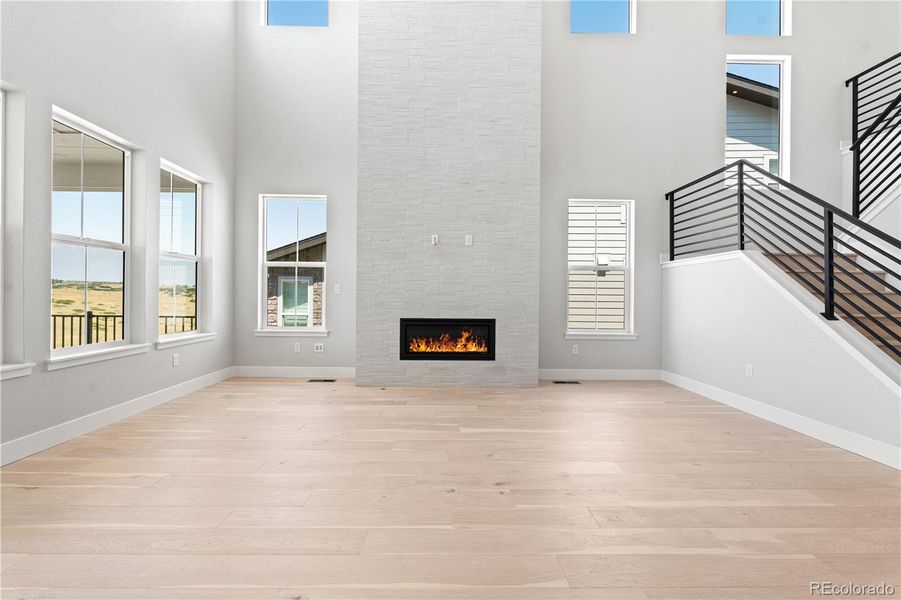 Spacious, unfurnished interior of a new home in Gallery at The Canyons, Castle Pines (Image 34).