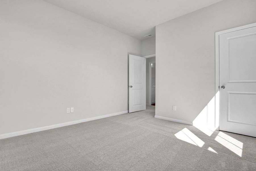 Spacious, unfurnished interior of a new home in Grand Park, Leland (Image 23).