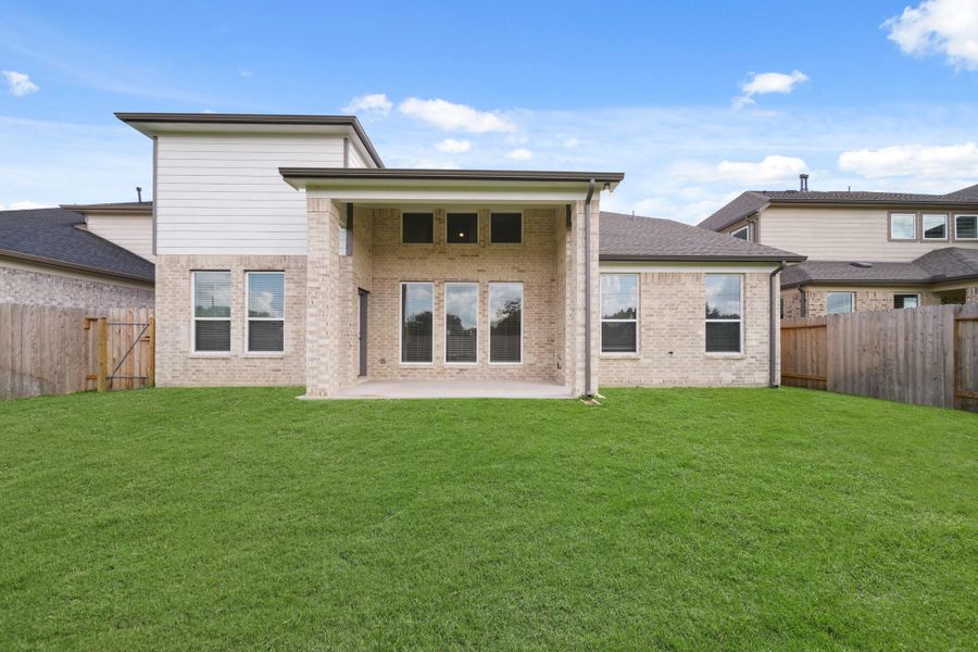 Front exterior of a new home in Morton Creek Ranch, Katy, TX, highlighting curb appeal (Image 15). Front exterior of a new home in Morton Creek Ranch, Katy, TX, highlighting curb appeal (Image 15).