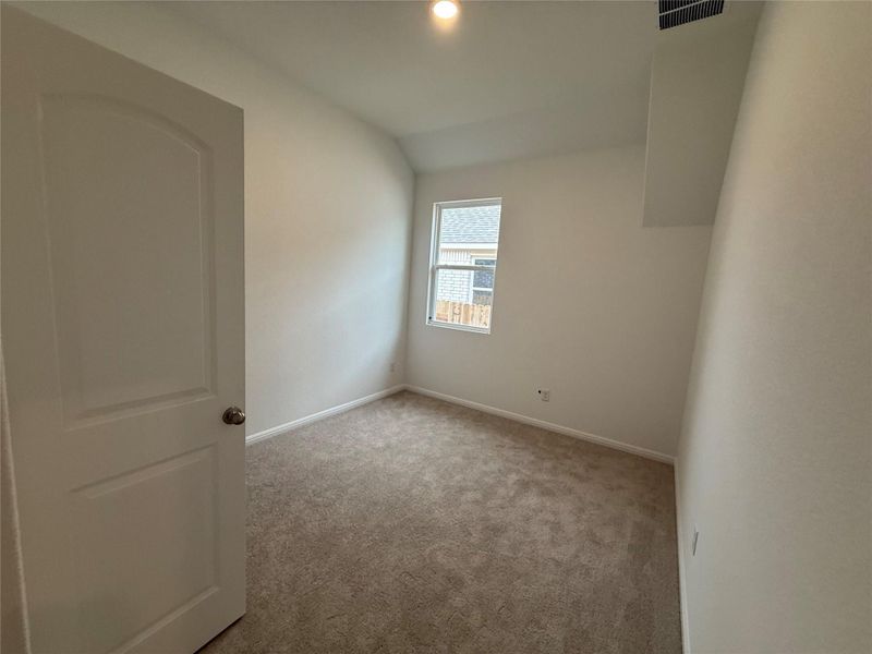 Spacious, unfurnished interior of a new home in La Cima, San Marcos (Image 13).