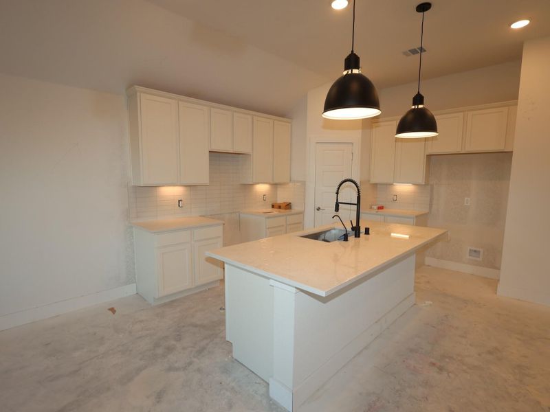 Furnished interior view inside a new home in Lago Mar, Santa Fe (Image 8).