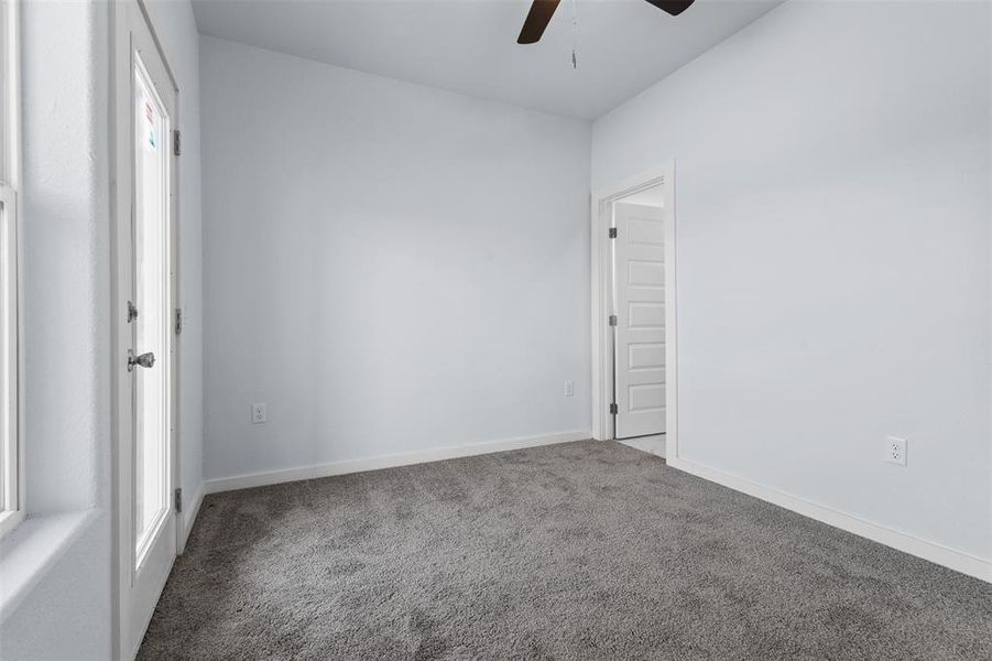 Spacious, unfurnished interior of a new home in , Granbury (Image 17).