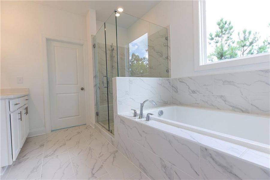 Furnished interior view inside a new home in Evanshire Townhomes, Duluth (Image 6).