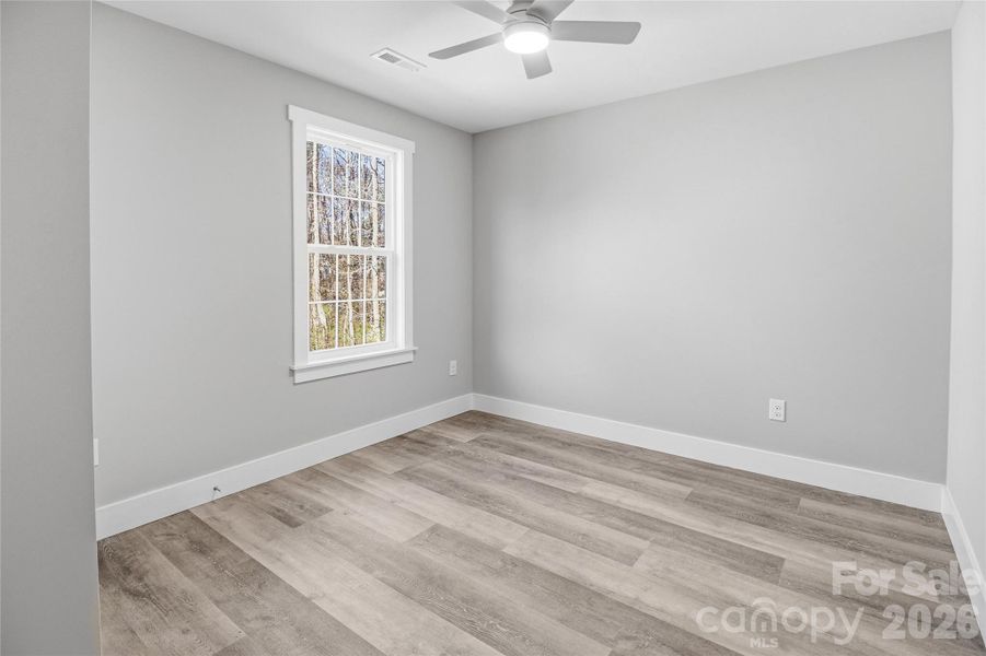 Spacious, unfurnished interior of a new home in , Gastonia (Image 10).