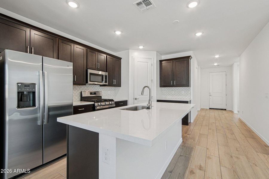 12-web-or-mls-N 75th Ln-S2801-012 12-web-or-mls-N 75th Ln-S2801-012