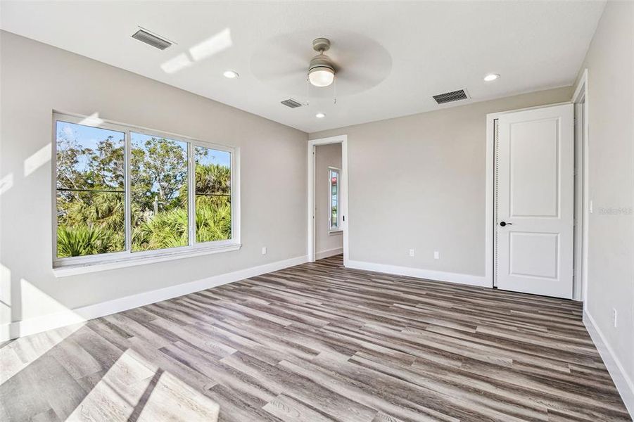 Spacious, unfurnished interior of a new home in , Dunedin (Image 24).