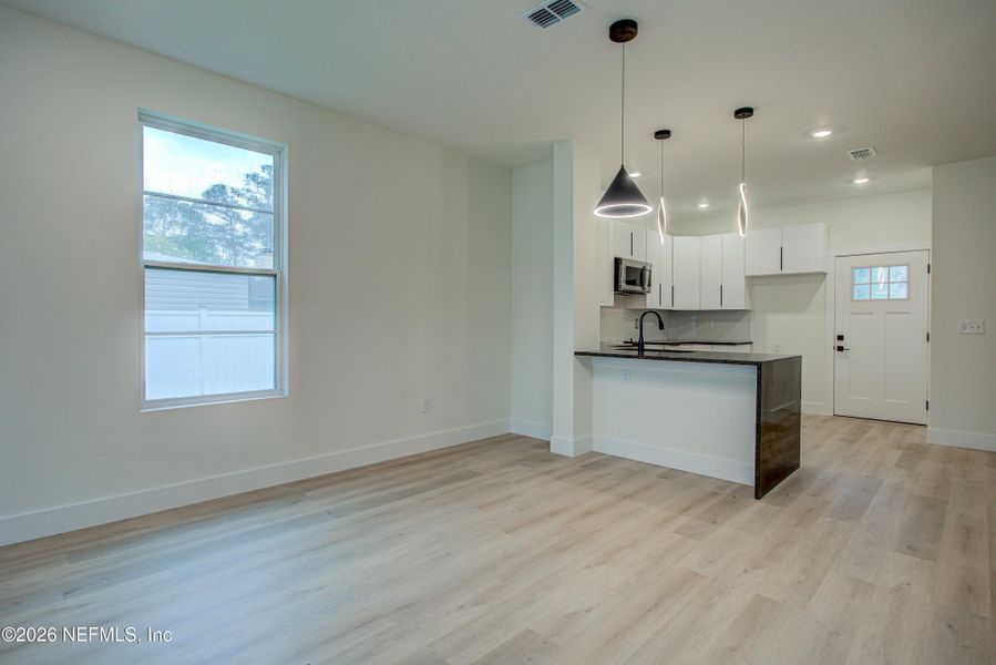 Spacious, unfurnished interior of a new home in , Jacksonville (Image 27). Spacious, unfurnished interior of a new home in , Jacksonville (Image 27).