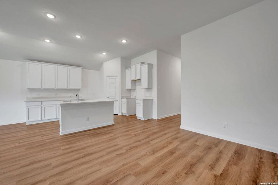 Spacious, unfurnished interior of a new home in Agave, San Antonio (Image 14). Spacious, unfurnished interior of a new home in Agave, San Antonio (Image 14).