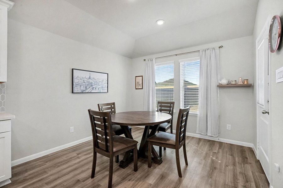 Furnished interior view inside a new home in Southwinds, Baytown (Image 18). Furnished interior view inside a new home in Southwinds, Baytown (Image 18).
