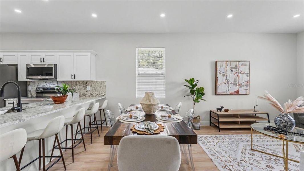Furnished interior view inside a new home in , Lakeland (Image 13).