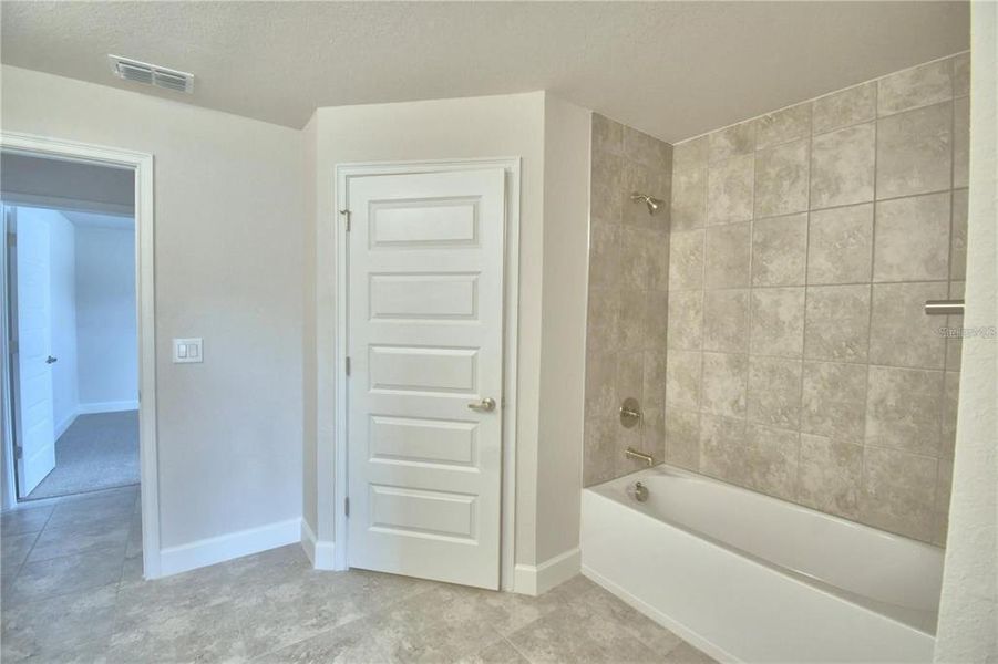 Furnished interior view inside a new home in Knights Landing, Lakeland (Image 8). Furnished interior view inside a new home in Knights Landing, Lakeland (Image 8).
