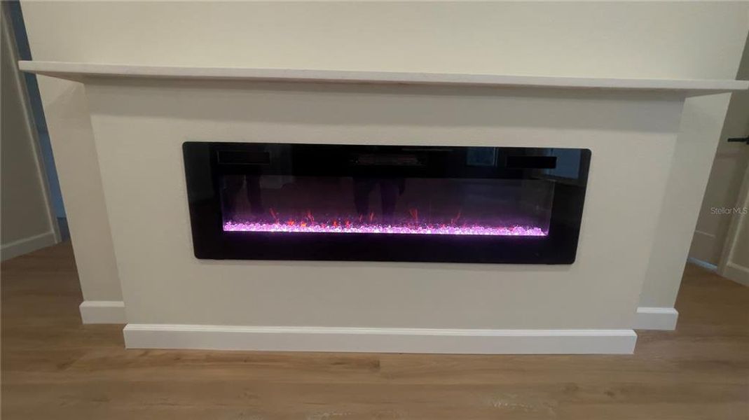 Close-up of interior finishes inside a home in , Chiefland (Image 22).