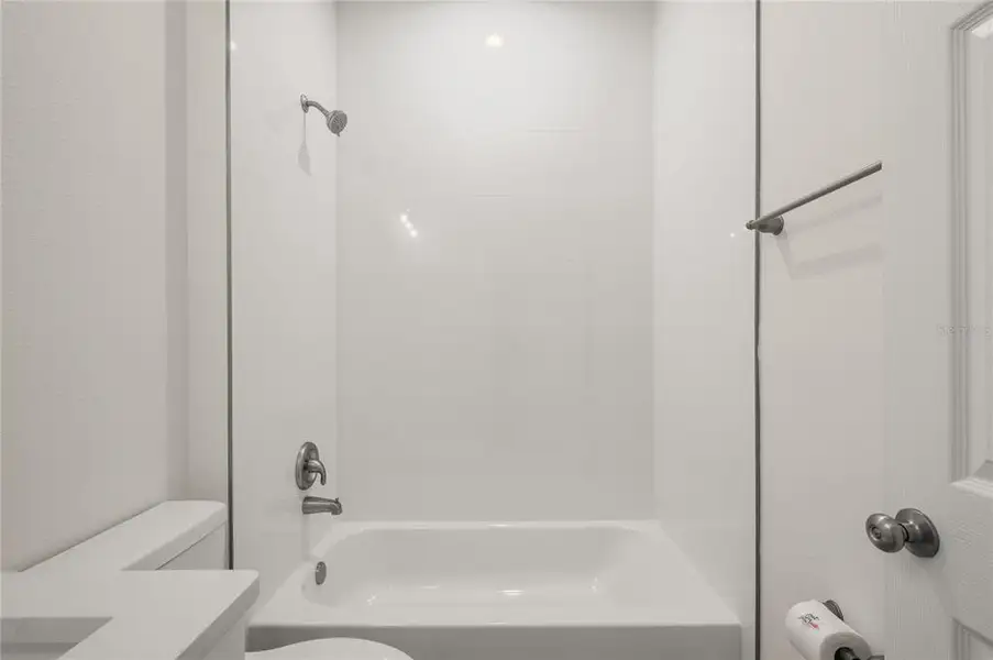 Image 49 of a home in .