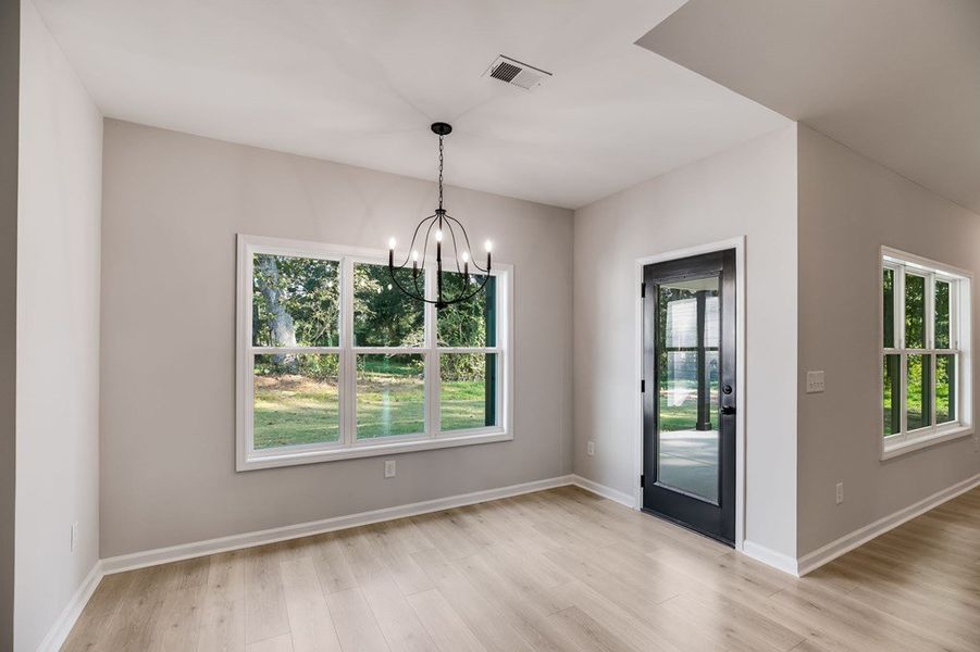 Image 44 of a home in LOVVORN ESTATES.