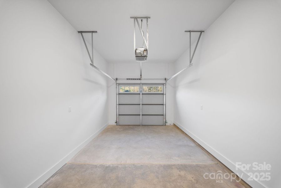 Spacious, unfurnished interior of a new home in , Asheville (Image 15).