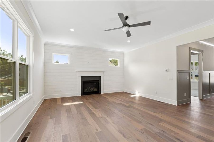 Spacious, unfurnished interior of a new home in Arden on Lanier, Cumming (Image 16). Spacious, unfurnished interior of a new home in Arden on Lanier, Cumming (Image 16).