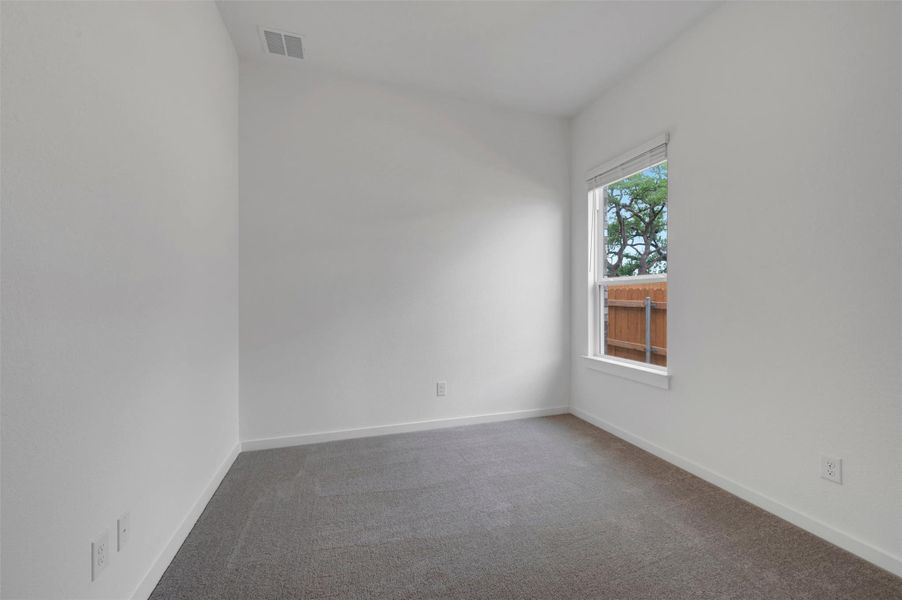 Spacious, unfurnished interior of a new home in Heritage, Dripping Springs (Image 24). Spacious, unfurnished interior of a new home in Heritage, Dripping Springs (Image 24).