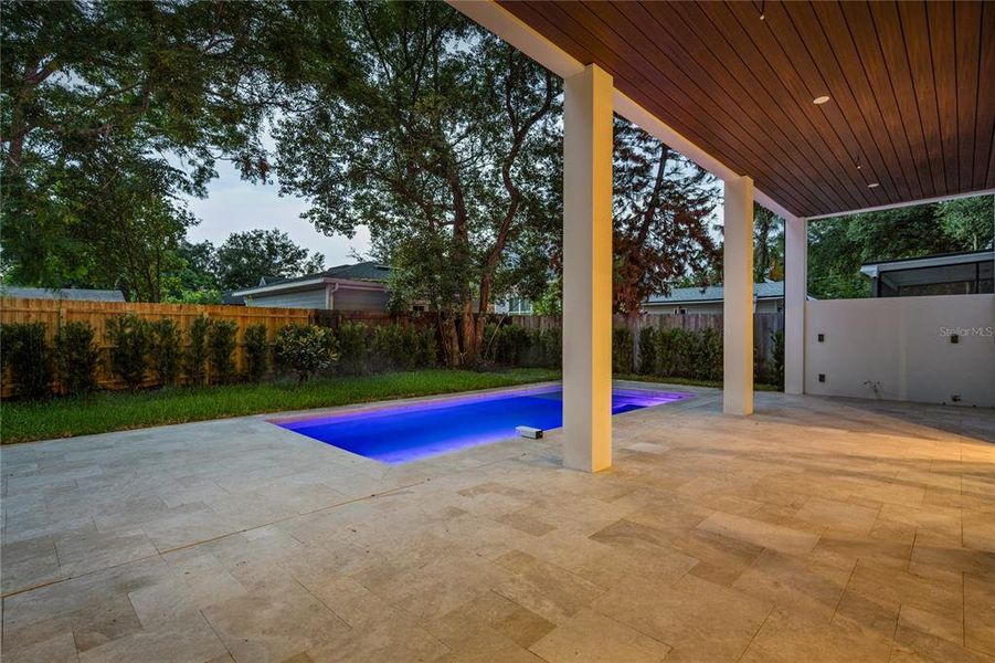 Exterior details and patio area of a home in , Orlando (Image 35).