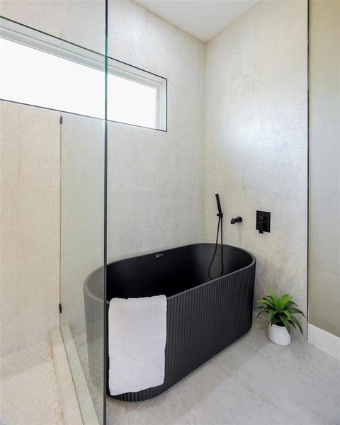 Close-up of interior finishes inside a home in , Dallas (Image 21).