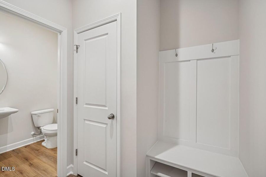 Mews at Holding Village 23_Dropzone_1.10