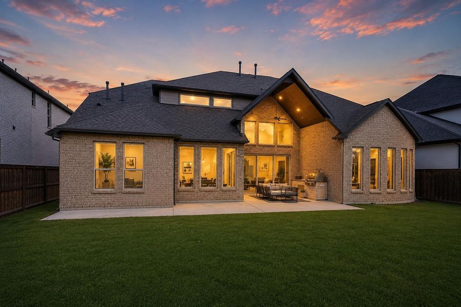 perfectly sized backyard for fun in the sun and relaxing under the nights sky.