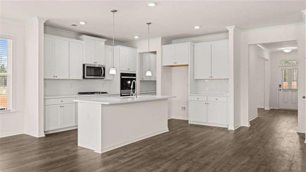 Furnished interior view inside a new home in Water Oak Estates, Lawrenceville (Image 3).