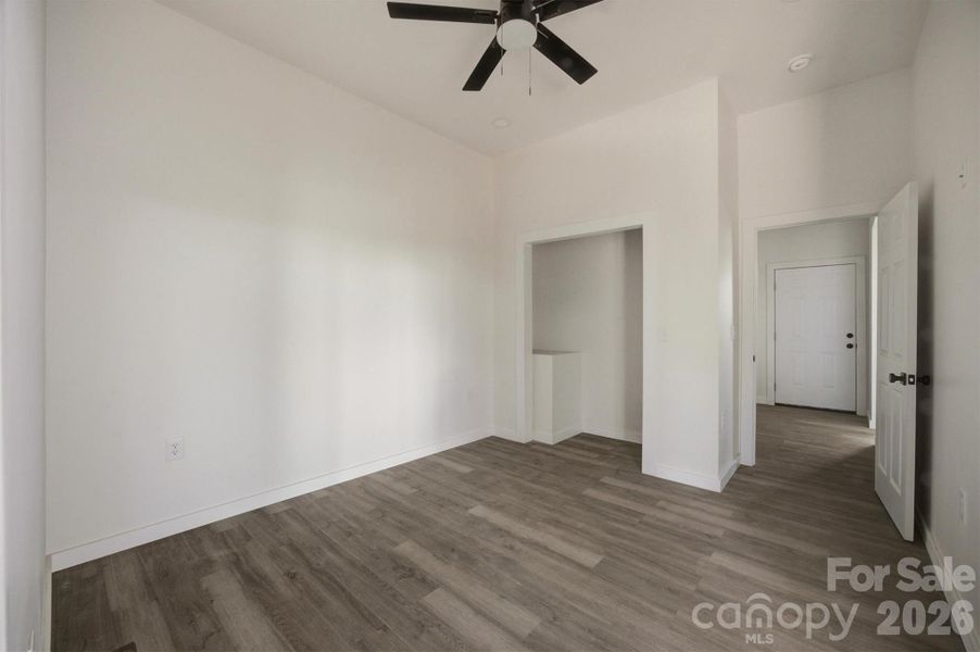 Spacious, unfurnished interior of a new home in , Morganton (Image 40).