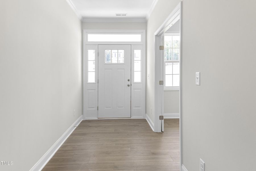 117_godwin_court_entry_1