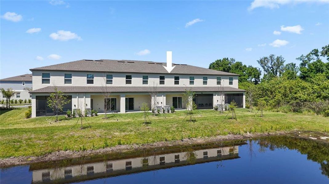 Exterior details and patio area of a home in , Ruskin (Image 3).