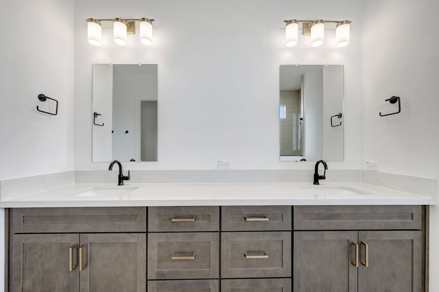 Owner's Bath Owner's Bath