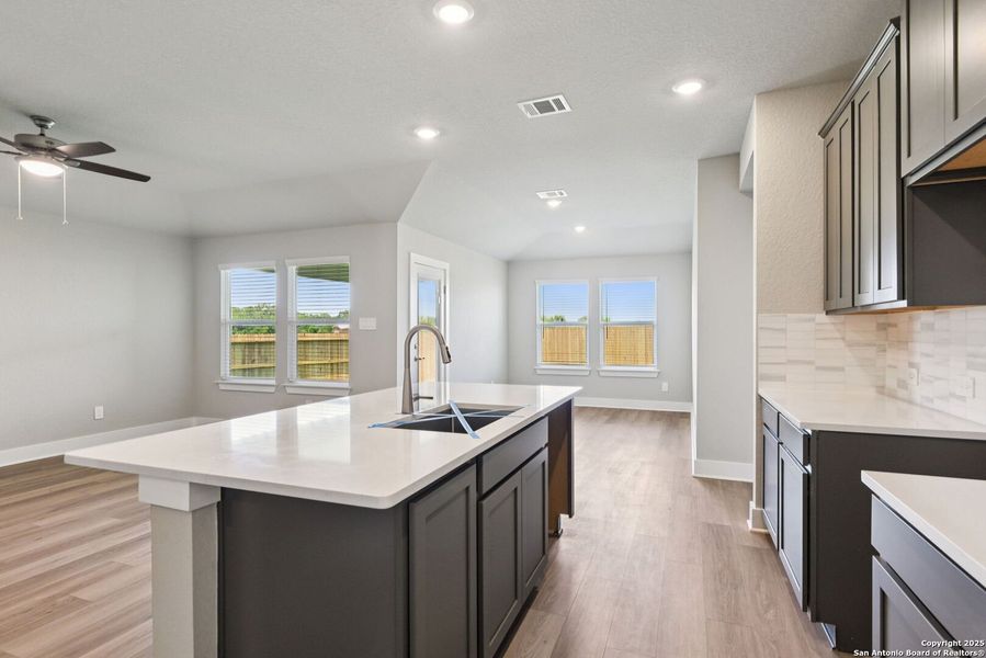 Furnished interior view inside a new home in Carmel Ranch, Schertz (Image 10). Furnished interior view inside a new home in Carmel Ranch, Schertz (Image 10).