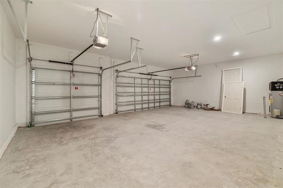 Spacious, unfurnished interior of a new home in Trinity Gardens, Deland (Image 13). Spacious, unfurnished interior of a new home in Trinity Gardens, Deland (Image 13).