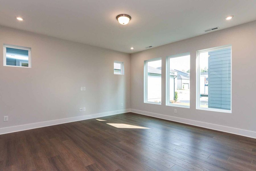 The Pickney - Living Room The Pickney - Living Room