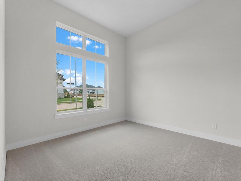 Spacious, unfurnished interior of a new home in Harvest Green, Richmond (Image 14).