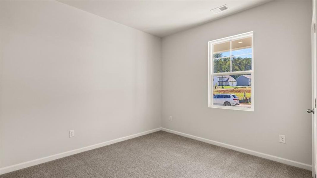 Spacious, unfurnished interior of a new home in Oconee Overlook, Gainesville (Image 22).