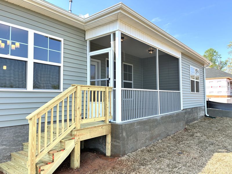 Exterior details and patio area of a home in Holly Ridge, Greenville (Image 18). Exterior details and patio area of a home in Holly Ridge, Greenville (Image 18).
