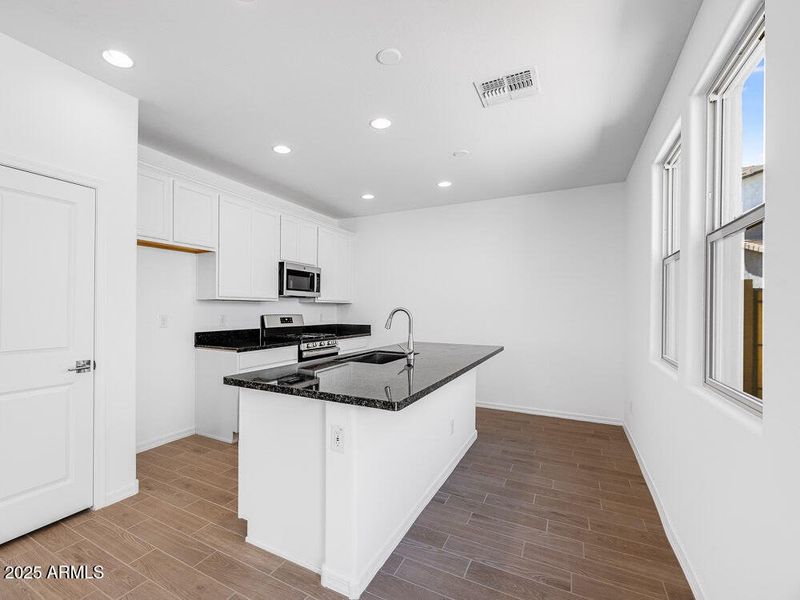 hj-az-phx-avila-at-rancho-mercado-cc-rm2